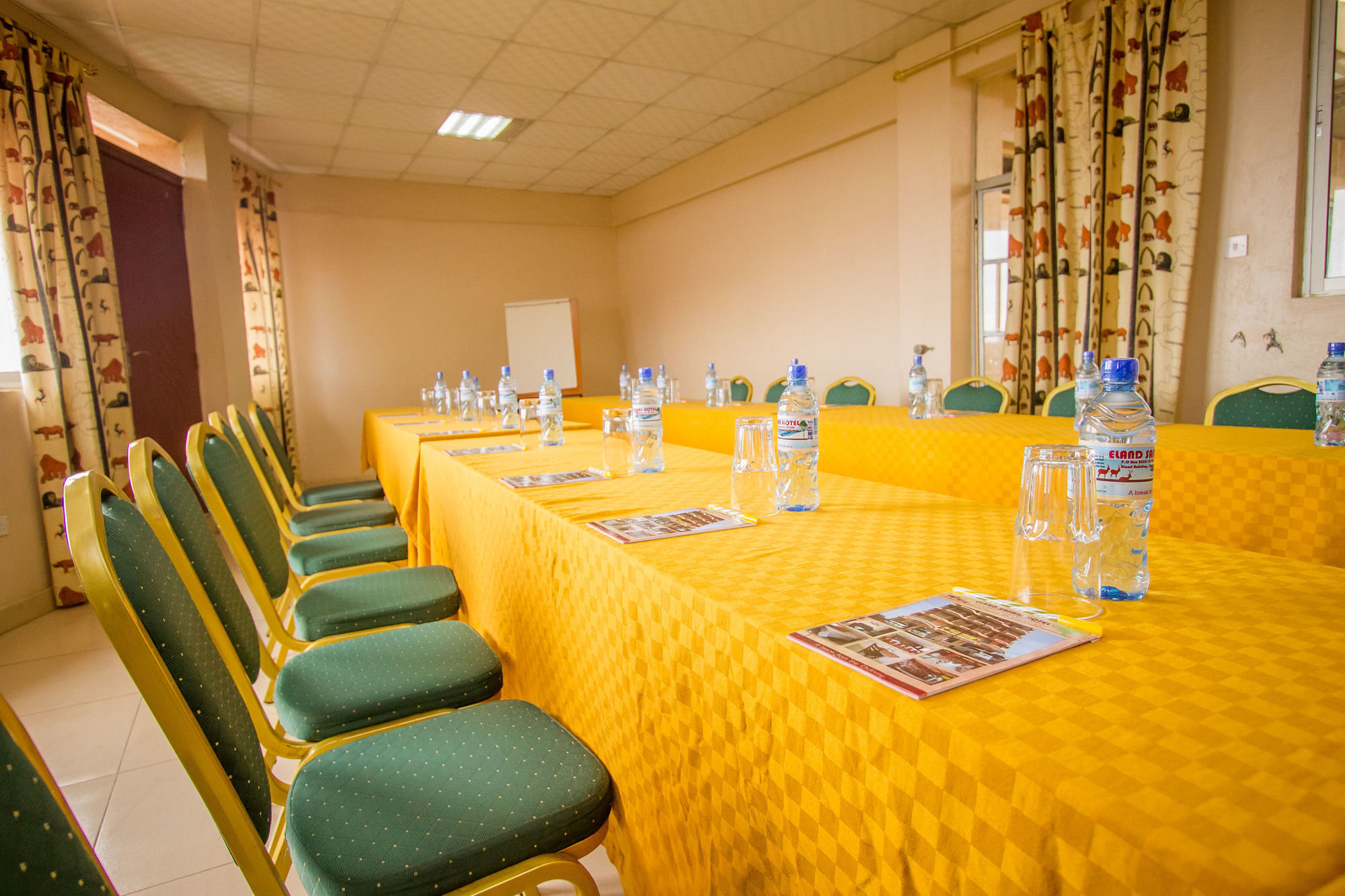 Eland Safari Hotel Nyeri Exteriér fotografie